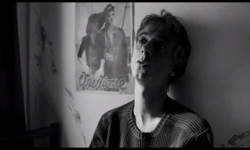 Dört Köşeli Üçgen Fragman