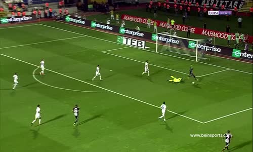 Beşiktaş Gole Çok Yaklaştı!