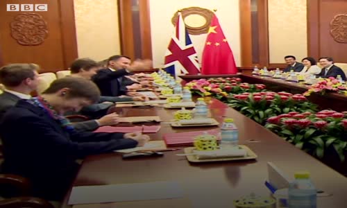 Çinli Eşini Japon Sanan İngiltere Dışişleri Bakanı