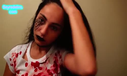 Gotik Örümcek Ağı Makyajı