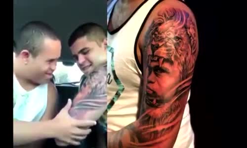 Yüzünü Kardeşinin Kolunda Dövme Olarak Gören Down Sendromlu Gencin Tarifsiz Mutluluğu