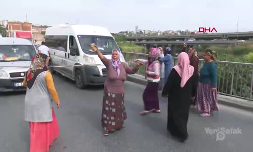 Başakşehir'de Kadınlar Yol Kapattı