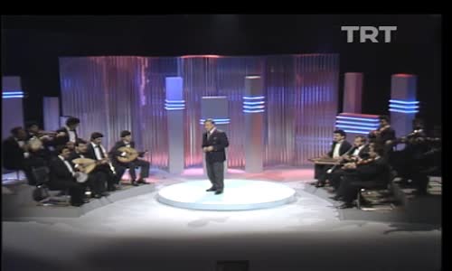 Yaşar Özel-Her Gönülde Hasreti Çekilen Biri Vardır