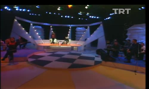 Cem Karaca-Sakın Dönme izle