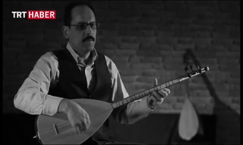 Kalın Bir Mendil Aldım Dereden Türküsünü Yorumladı