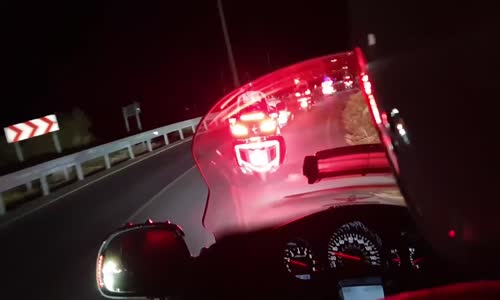 Cem Yılmaz’ın Bodrumdaki̇ 3 Tekerlekli̇ Lüks Motoru