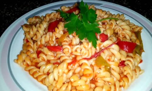 Soslu Makarna Tarifi