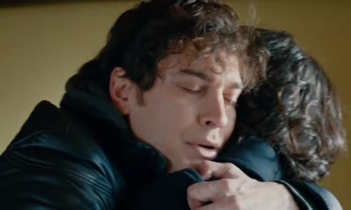 Medcezir 58.Bölüm  İlk Sahne - Turunç Nadir Vurulur