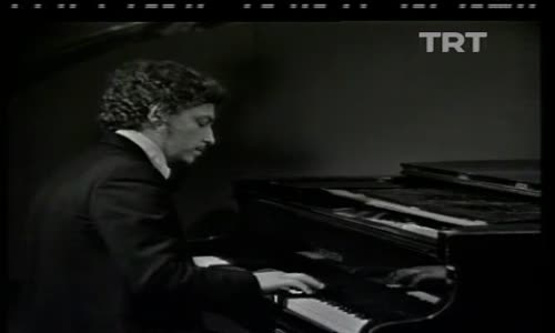 Tanju Okan-La Piu Bella Del Mondo izle