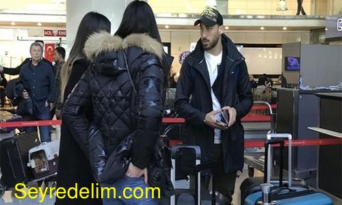 Cenk Tosun İngiltere’ye gitti