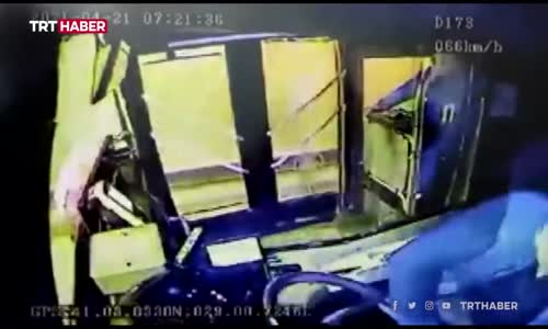 İETT otobüsü Beşiktaş’ta bariyerlere çarptı, bir yolcu yaşamını yitirdi