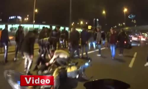 Kasap Et Derdinde Koyun Can Derdinde