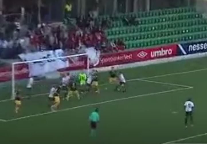 Attığı Röveşata Golüyle Emre Can'a Meydan Okudu 