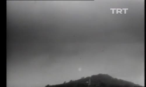 Kamil Sönmez-Anan Var Mıdır izle