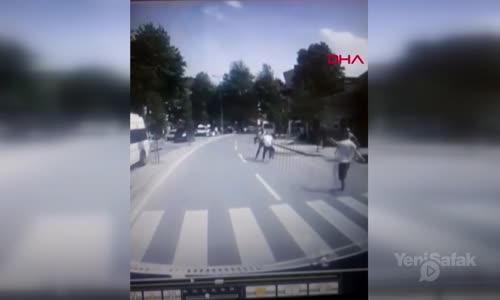 Caddede Karşılaştığı Husumetlisini Bıçaklayarak Öldürdü