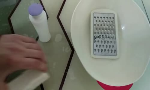 Kalıp Sabunla Evde Sıvı Sabun Yapmak 