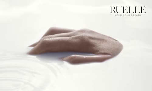 Ruelle - Hold Your Breath