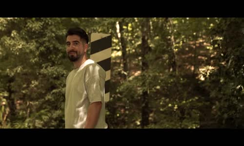 Bilal Hancı feat. Özkan Meydan - Sevdanın Böylesi (Official Video) 