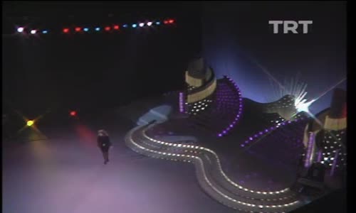 Nil Burak-Oldu Olacak Öp Beni 