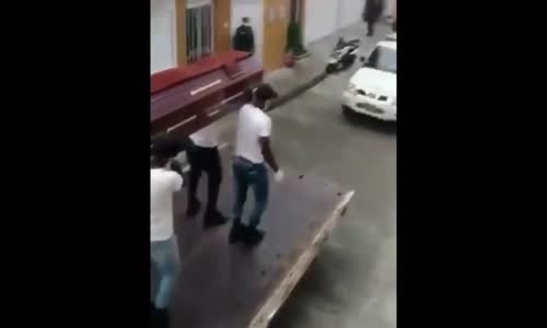 Tabutla Dans Eden Kolombiya Polisi 