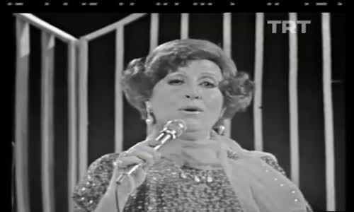 Müzeyyen Senar-Hançer-i Ebrusu Saplandı Dile İzle