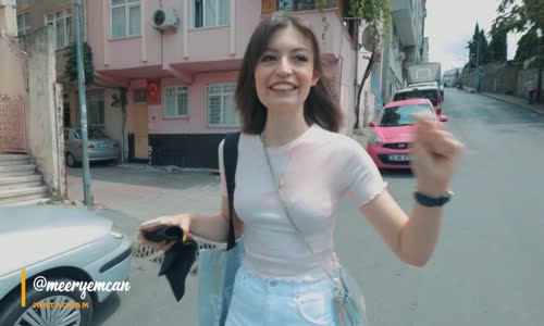 Pazardaki En Ucuz Ürünlerle Bir Gün Geçirdim - Meryem Can