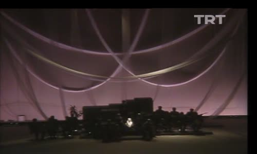 Hülya Süer-Karlı Dağlar İzle