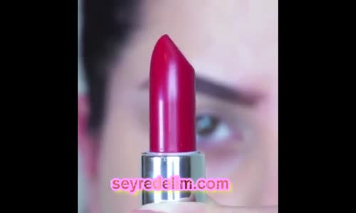 Kırmızı Ruj İle Göz Altı Morluklarını Kapat