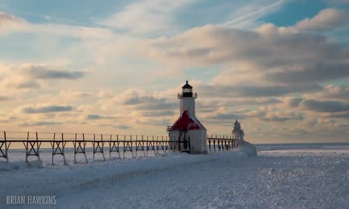 Buzla Kaplı Deniz Feneri (Timelapse)