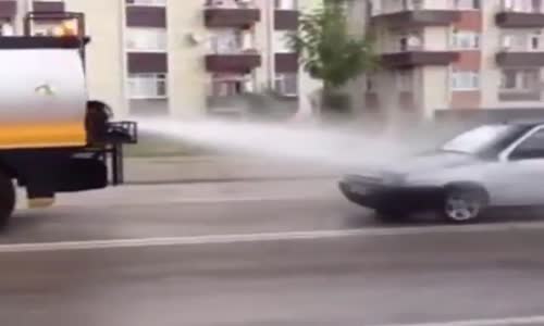 Düzce Belediyesinden Seyyar Oto Yıkama Hizmeti -))