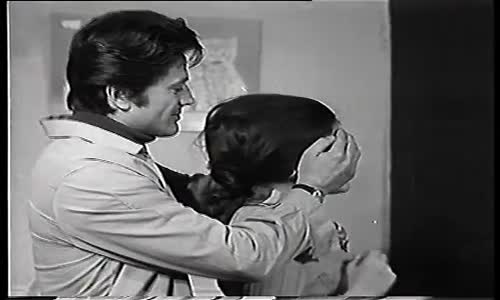 Senin Alacağın Çöp Bile Benim İçin Değerli