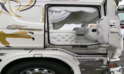 TIR Deyip Geçmeyin! Dışarıdan TIR İçeriden Saray Yavrusunu Andıran Olağanüstü Güzellik 