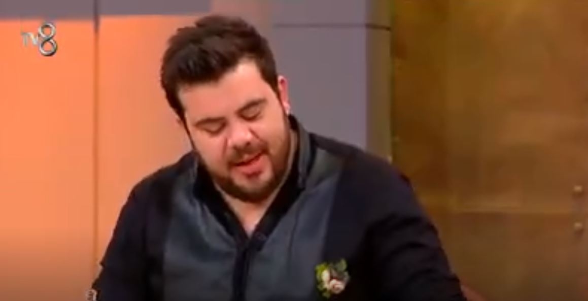 3 Adam-Bensu Soraldan Herkesi Şaşırtan Rap Performansı! 