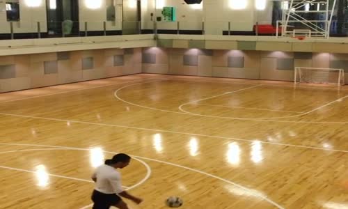 Futbol Topuyla Basket Atan Nusr-et