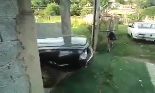 HAKİM ARABADA KADININ DA HAKKI VAR DEDİ :)))