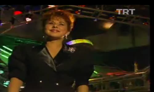 Nilüfer-Yazık Sana