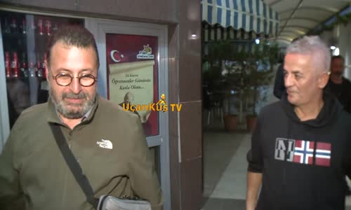 Karakomik Filmler Ekibi Bir Arada