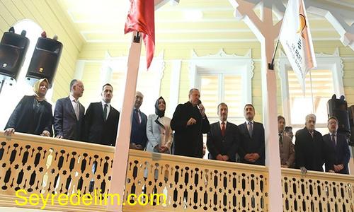 Erdoğan: '2019 Mart yerel seçimleri 2019 Kasım seçimlerinin işaret fişeğidir'