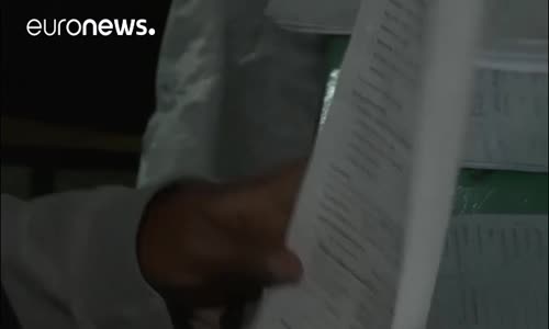 Kenya'da Muhaliflerin Boykot Ettiği Seçimlerde Katılım Az 