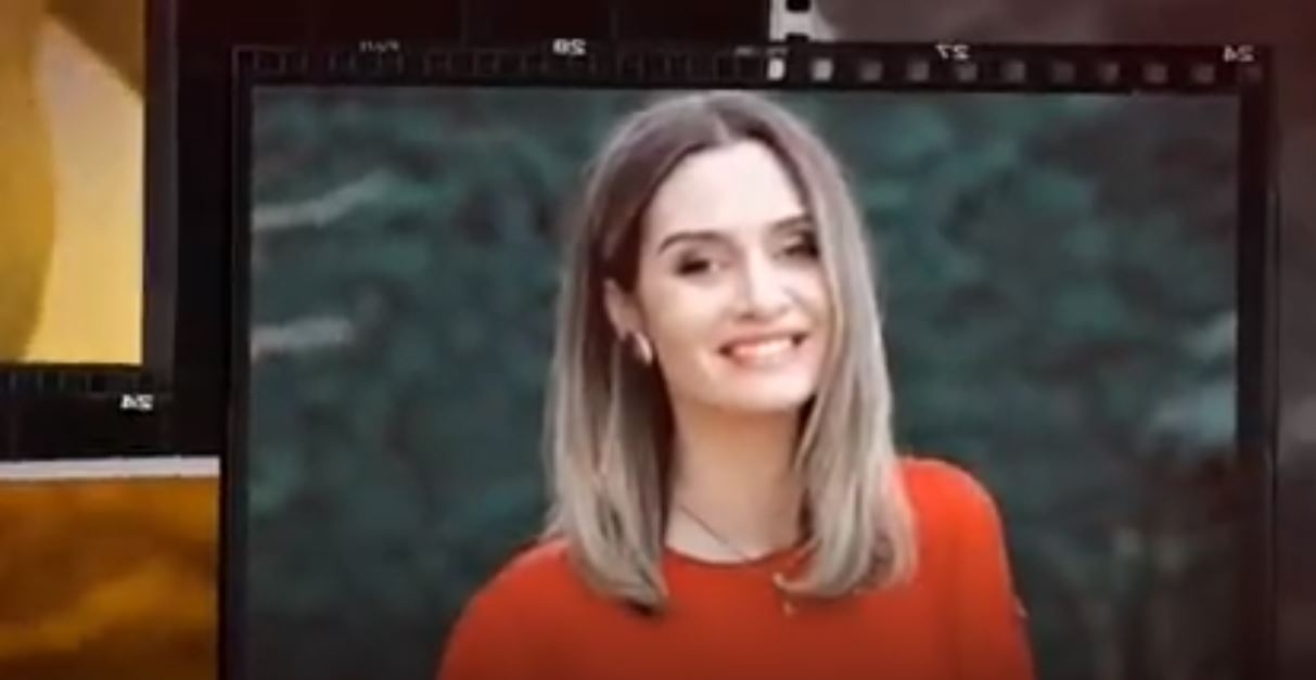 Birce Akalay Kimdir?