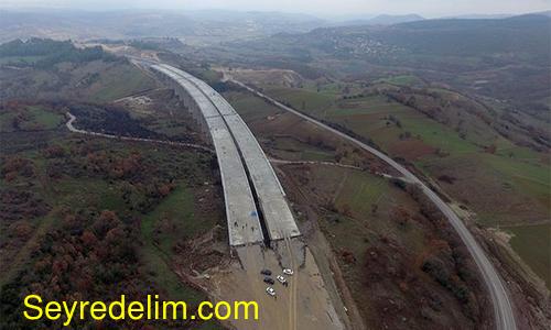 İstanbul-İzmir otobanının Balıkesir etabı havadan böyle görüntülendi