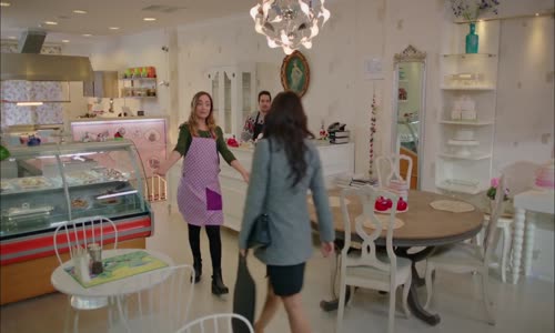 Çilek Kokusu 23. Bölüm  Bırak Artık Peşimi