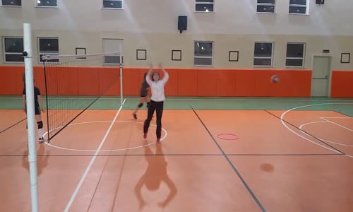 Voleybol Plase Çalışmaları İzle