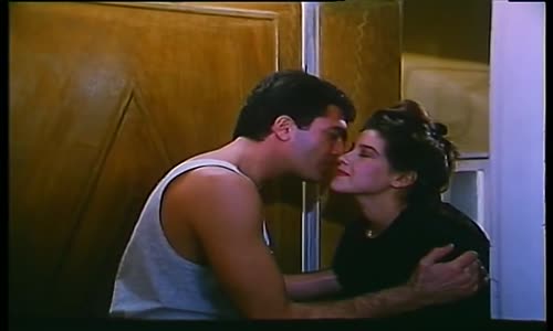 Gülben Ergen İlk Filmi