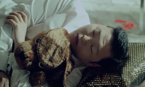 PSY - HANGOVER (feat. Snoop Dogg) M_V