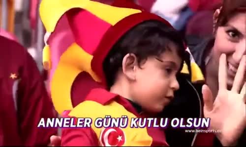 Taraftarlar İçin Özel Anneler Günü Klibi