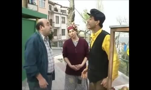 Bücür Cadı' da Köfteci Abbas' ın Hatalı Büyüyle Değişmesi