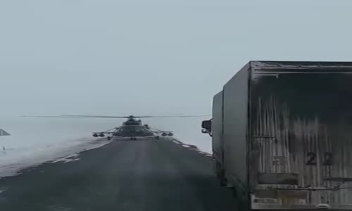 Böylesine Çok Az Rastlanır! Kamyon Şoförüne Yol Soran Helikopter Pilotu