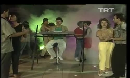 Mustafa Topaloğlu'nun Stevie Wonder Taklidi izle 