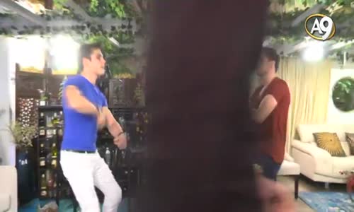 Adnan Oktar'ın Aslanlarının Bağcılar Tadında Eğlenmesi